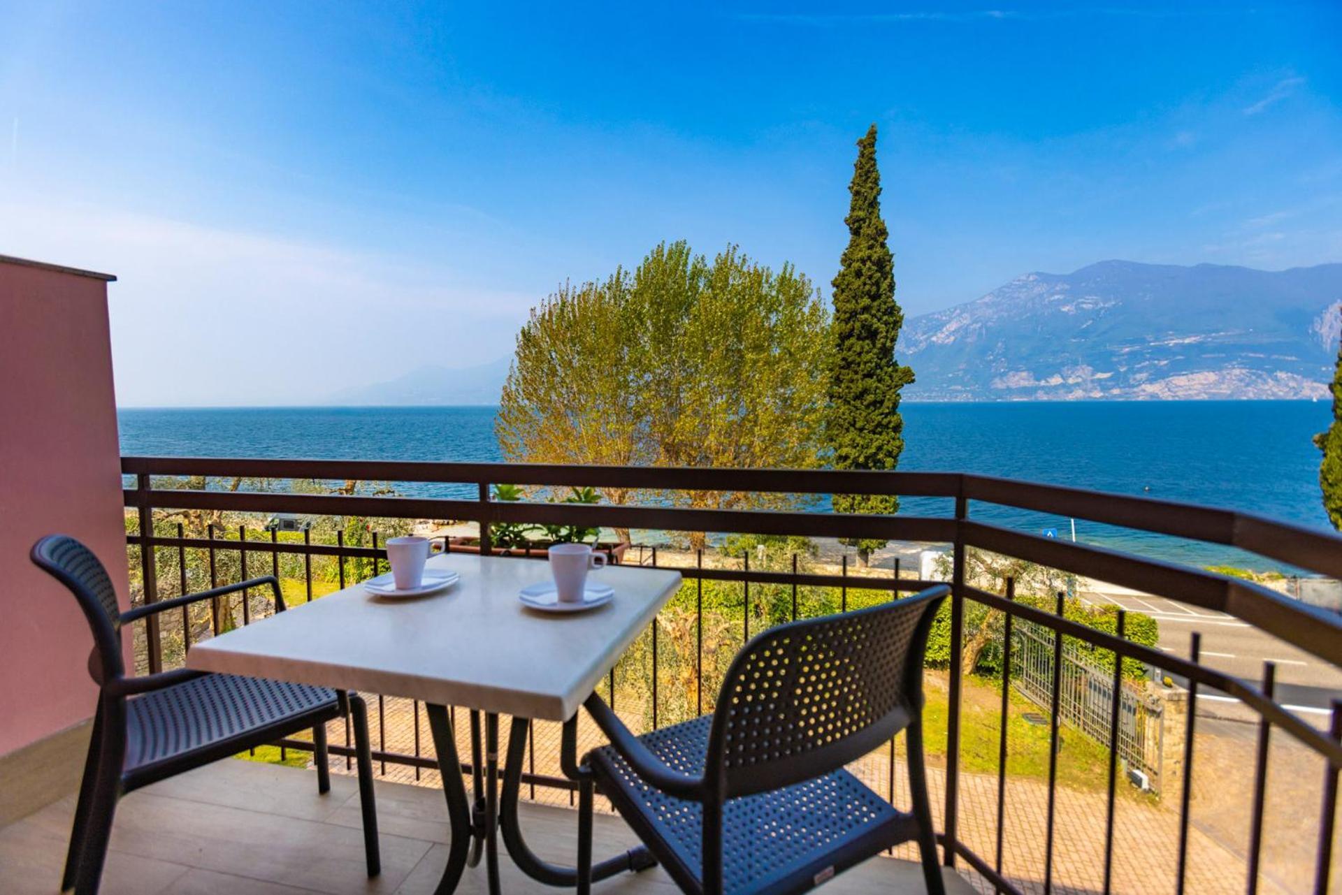 Residence Solei Classic & Plus Brenzone Extérieur photo