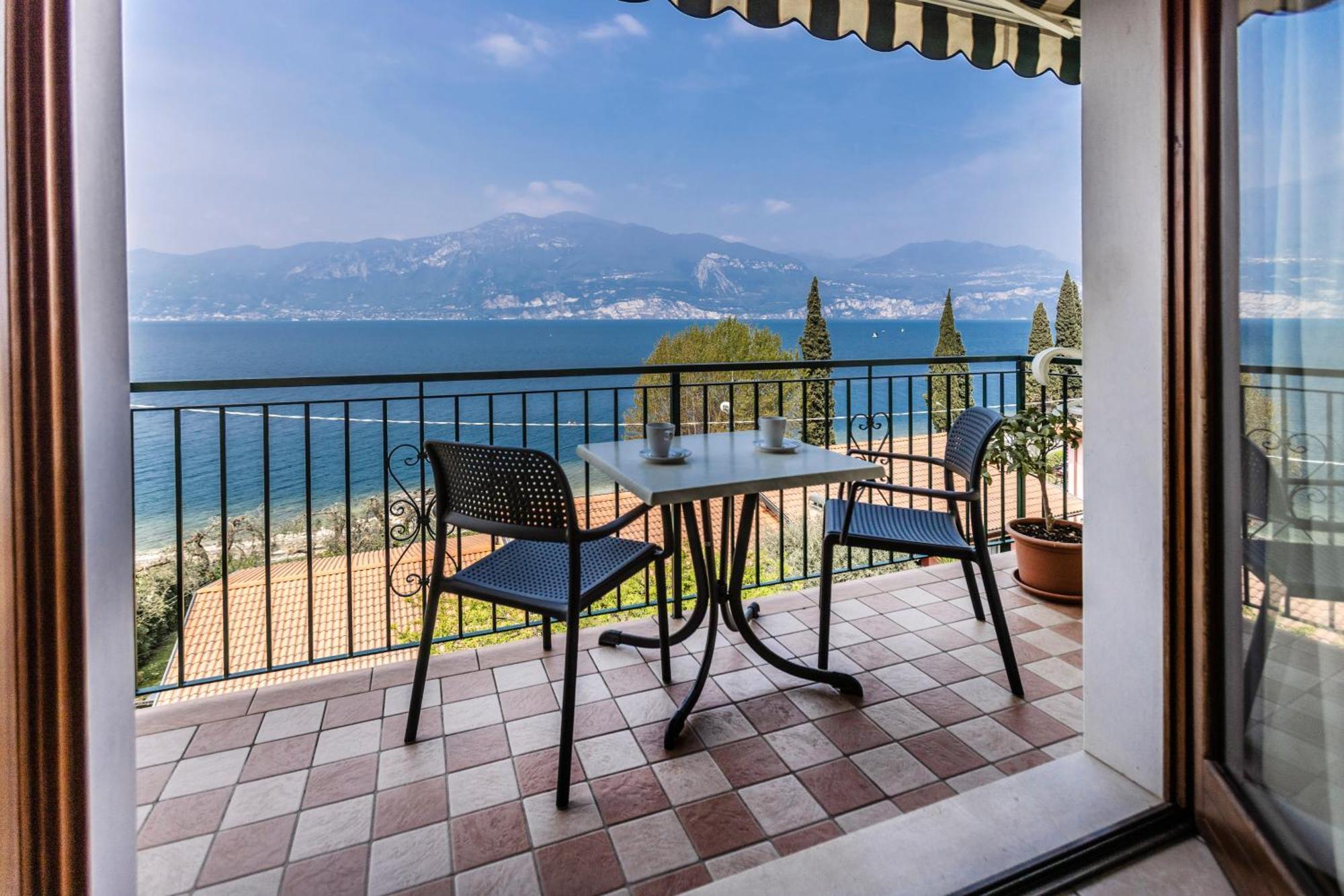 Residence Solei Classic & Plus Brenzone Extérieur photo